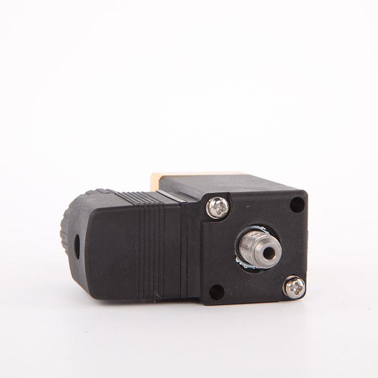 Pilot solenoid klapan